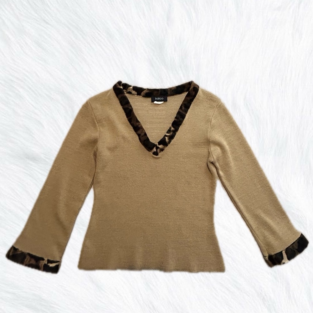 Women’s vintage 90's cheetah Fur long sleeve